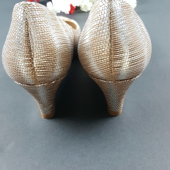 L.K. Bennett wedges size 36 - Picture 5 of 5